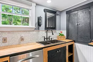 56 Federal St, Wiscasset, ME 04578 - Photo 10
