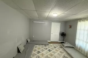 35 Pine St, Auburn, ME 04210 - Photo 24