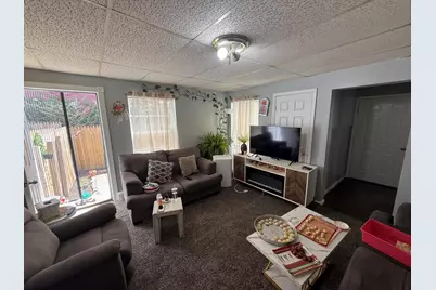 35 Pine Street, Auburn, ME 04210 - Photo 6