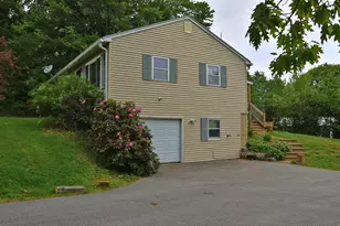 1233 Turner St, Auburn, ME 04210 - Photo 4