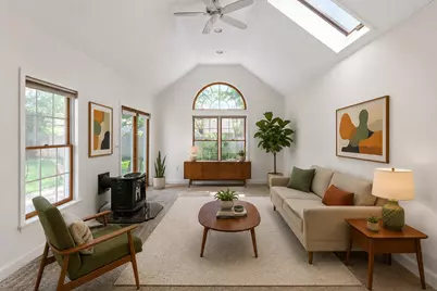 130 Pennsylvania Avenue, South Portland, ME 04106 - Photo 12