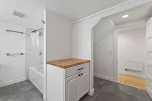 20 Dow St, Portland, ME 04102 - Photo 16