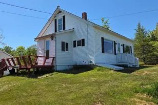 17 Cranberry Point Rd, Gouldsboro, ME 04607 - Photo 2