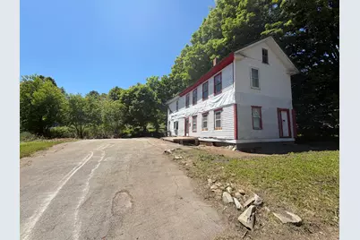 245 E Main Street, Dover Foxcroft, ME 04426 - Photo 4