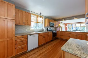 430 Main St, Winter Harbor, ME 04693 - Photo 10