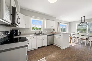 4 Maefield Ln, Hudson, ME 04449 - Photo 16
