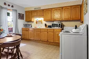 21 Bond St, Augusta, ME 04330 - Photo 36
