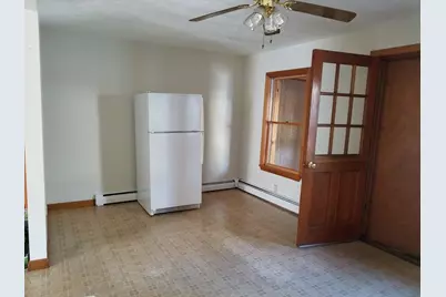 21 Bond Street, Augusta, ME 04330 - Photo 8