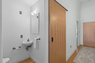 15 Brown St, Portland, ME 04101 - Photo 12