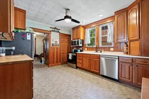 6 Chamberlain St, Brewer, ME 04412 - Photo 8