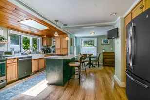 43 Pleasant St, North Berwick, ME 03906 - Photo 6