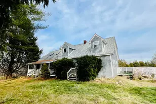 1883 Essex St, Bangor, ME 04401 - Photo 2