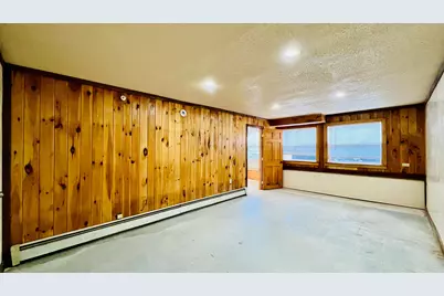 1883 Essex Street, Bangor, ME 04401 - Photo 40