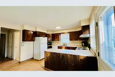 1883 Essex Street, Bangor, ME 04401 - Photo 10