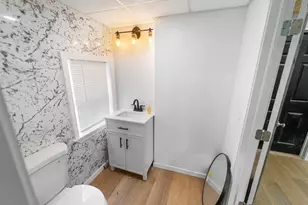 156 Essex St, Bangor, ME 04401 - Photo 16