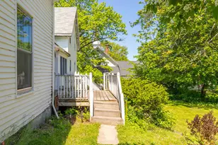 100 Cedar St, Belfast, ME 04915 - Photo 36