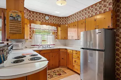 32 Davenport Street, Milford, ME 04461 - Photo 10
