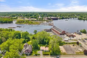 32 Davenport St, Milford, ME 04461 - Photo 2