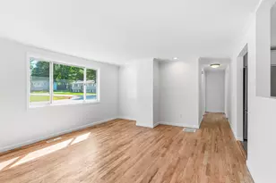 2 Whitney St, Lisbon, ME 04250 - Photo 10