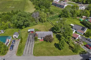157 Raymond St, Pittsfield, ME 04967 - Photo 8