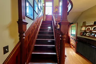 32 Pleasant St, Houlton, ME 04730 - Photo 16
