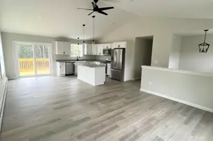 37 Conners Ave, Hermon, ME 04401 - Photo 12