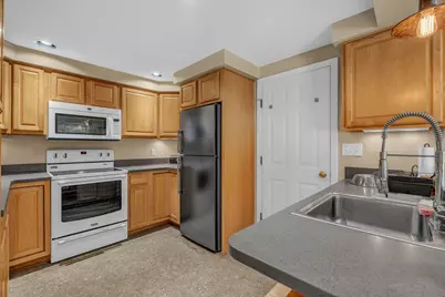 7 Garnet Drive #29, Topsham, ME 04086 - Photo 8