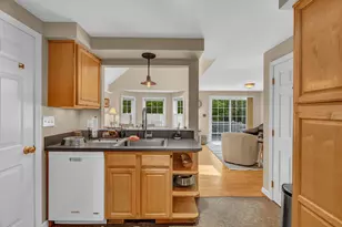 7 Garnet Dr, Topsham, ME 04086 - Photo 10