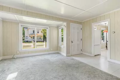 27 Edgemont Avenue, Waterville, ME 04901 - Photo 4