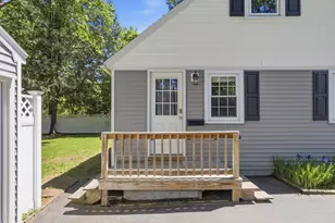 50 Hennessey Ave, Brunswick, ME 04011 - Photo 8