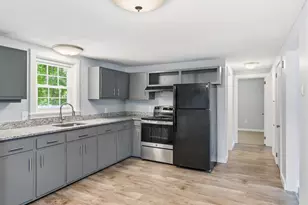 50 Hennessey Ave, Brunswick, ME 04011 - Photo 4