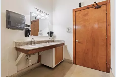 52 Post Road, Wells, ME 04090 - Photo 30