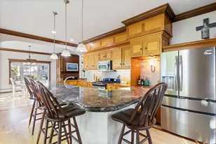 3 Hotel Ave, York, ME 03909 - Photo 6