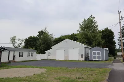 17 Chestnut Street, Skowhegan, ME 04976 - Photo 2