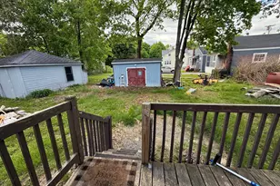 89A Elm St, Millinocket, ME 04462 - Photo 6