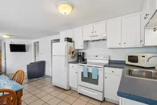 21 Milliken St, Old Orchard Beach, ME 04064 - Photo 24