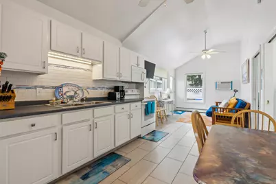 21 Milliken Street, Old Orchard Beach, ME 04064 - Photo 8