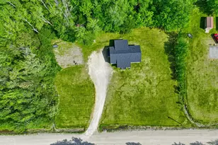 42 Winter St, Lincoln, ME 04457 - Photo 2