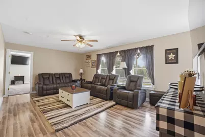 42 Winter Street, Lincoln, ME 04457 - Photo 14