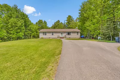 84 McIntosh Avenue, Levant, ME 04456 - Photo 2