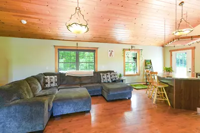 31 Vermont Avenue, Greene, ME 04236 - Photo 34