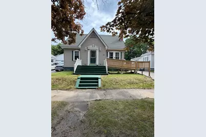 29 Somerset Street, Millinocket, ME 04462 - Photo 1