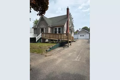 29 Somerset Street, Millinocket, ME 04462 - Photo 2