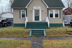 29 Somerset St, Millinocket, ME 04462 - Photo 4