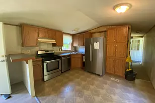16 Edna Lee Ln, Benton, ME 04901 - Photo 12