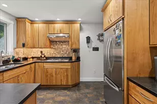 13 Norris St, Searsport, ME 04974 - Photo 6