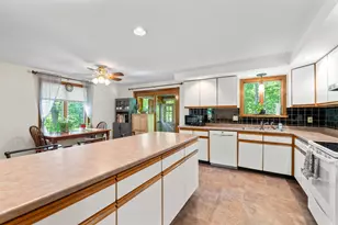 863 Finntown Rd, Warren, ME 04864 - Photo 18
