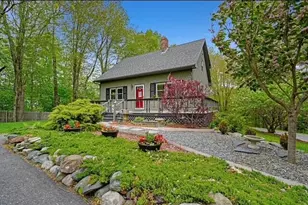 32 East Side Rd, Hancock, ME 04640 - Photo 2