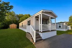 15 Colonial Dr, Lisbon, ME 04252 - Photo 2
