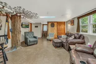 538 Main Rd, Eddington, ME 04428 - Photo 6